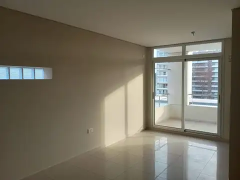 Montevideo 3400, Piso 04