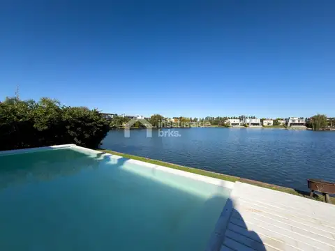 Casa 5 dormitorios en Alquiler en Tipas, Nordelta, Tigre. VISTA AL AGUA INCREÍBLE!