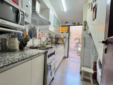 Arenales 2900, Piso 0