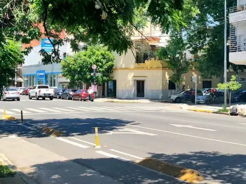 Terreno en Venta en Villa Ortuzar, USD 380.000