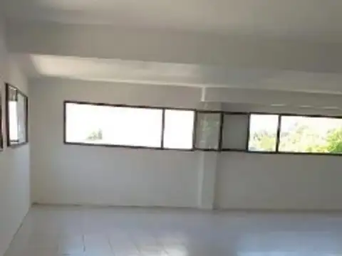 Galpon en Alquiler en Área de Promoción el Triángulo, USD 7.000