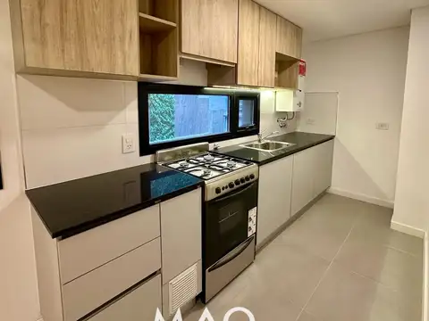 Departamento en Alquiler en Abasto, $ 550.000