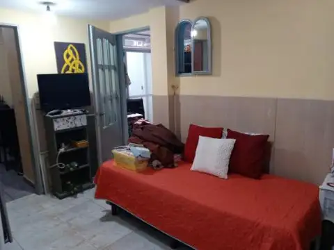 Depto Tipo Casa en Venta de 2 ambientes