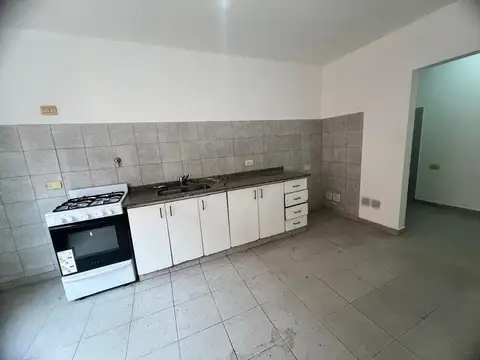 Depto Tipo Casa 3 ambientes con 1 baño