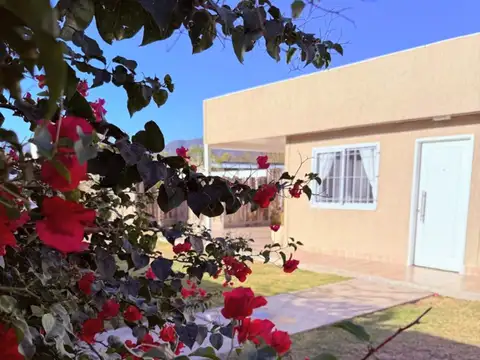 Casa en Venta con 1 cochera