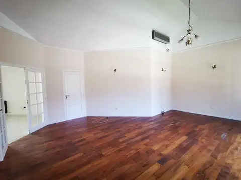 Casa en Alquiler al Norte