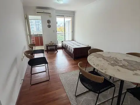 ALQUILER DEPARTAMENTO UN DORMITORIO CON BALCON EN LA ZONA MAS LINDA DEL CENTRO- FRENTE A PLAZA ITALIA