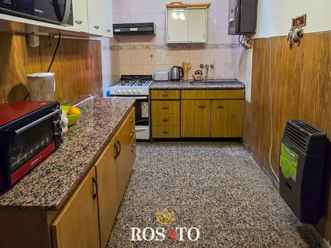Depto Tipo Casa Monoambiente con 3 baños