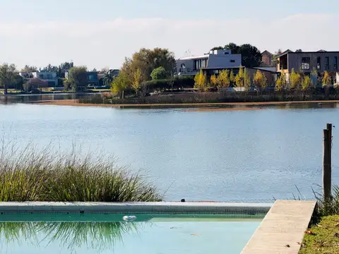Casa  en Venta en San Marco, Villanueva, Tigre