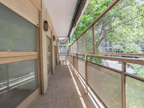 Avenida Coronel Díaz 2100