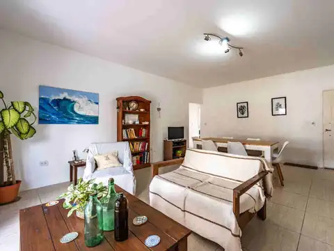 Casa en Venta en La cañada de Pilar, USD 165.000