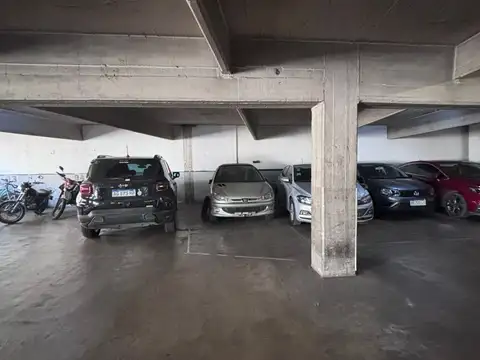 Charcas 2600, Piso 1