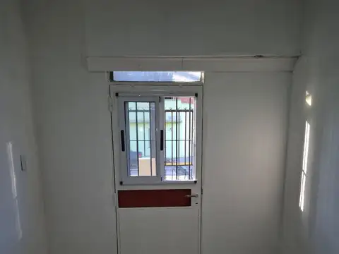 Depto Tipo Casa en Alquiler en Villa Lugano, $ 1.000.000