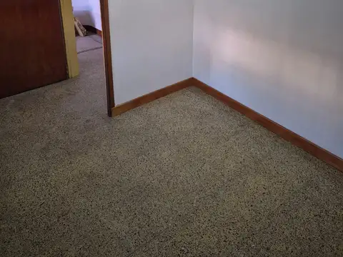 Depto Tipo Casa en Alquiler de 2 dormitorios