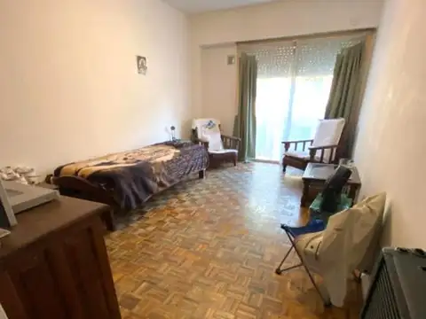 Casa 2 ambientes con 1 baño