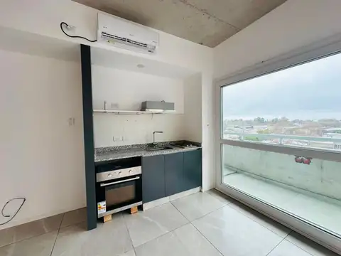 Departamento en Alquiler en Villa Martelli, $ 700.000