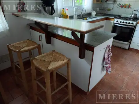 Casa 4 ambientes con 3 baños