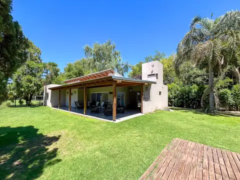 Casa en Venta en Roldan, USD 175.000