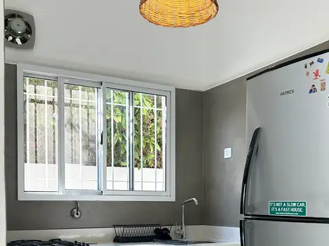 Depto Tipo Casa 2 ambientes con 1 baño