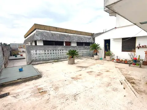 Depto Tipo Casa 4 ambientes con 1 baño