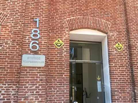 Av Carballo 186, Piso 3