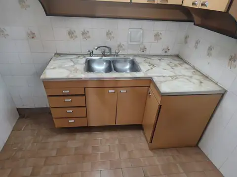 Casa 3 ambientes con 2 baños