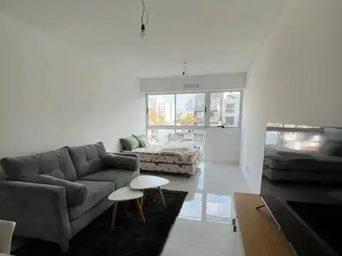 Leopoldo Marechal 800, Piso 7