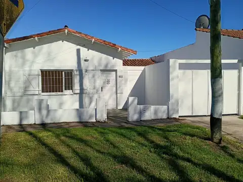 VENTA. CASA 3 AMBIENTES. BARRIO LAS AVENIDAS. MAR DEL PLATA