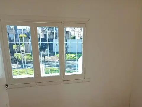 VENTA. CASA 3 AMBIENTES. BARRIO LAS AVENIDAS. MAR DEL PLATA