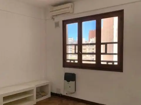 Departamento en Alquiler en Centro, $ 650.000