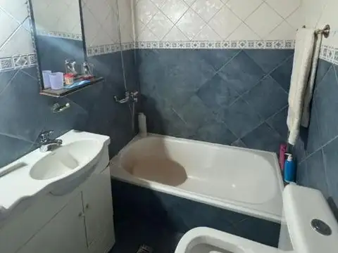Casa en venta - 4 Dormitorios 2 Baños - General San Martín