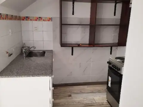 Depto Tipo Casa en Alquiler de 1 dormitorio