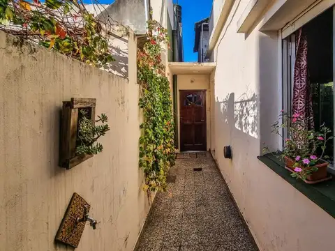 Depto Tipo Casa en Venta de 5 ambientes