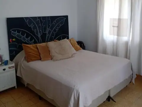 Venta casa La Cumbre dos dormitorios con gas natural
