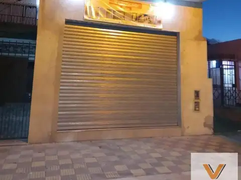 Casa 16 ambientes con 9 baños