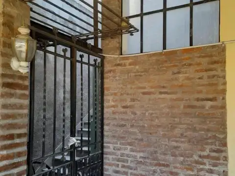 Casa en Venta con 5 cocheras