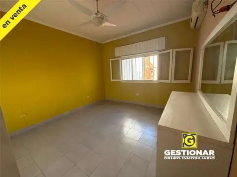 Casa 2 ambientes con 1 baño