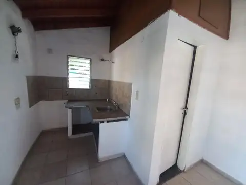 Departamento en Alquiler en José Clemente Paz, $ 380.000