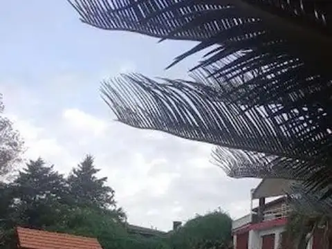 Casa 5 ambientes con 3 baños