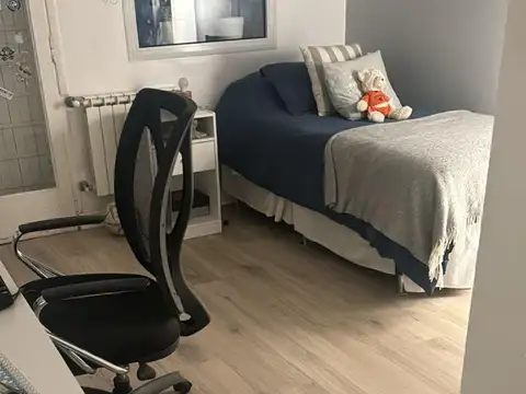 Depto Tipo Casa en Alquiler con 1 cocheras