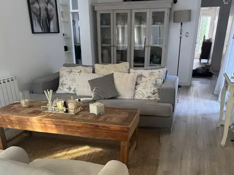 Depto Tipo Casa 3 ambientes con 1 baño