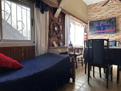 JBI. PH en venta de 3 amb  con patio y terraza, Victoria, San Fernando