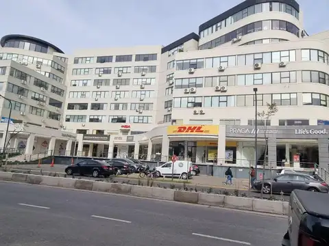 Alquiler cochera Nordelta