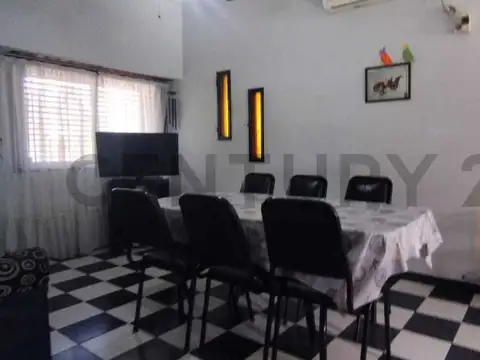 Casa en Venta de 5 dormitorios