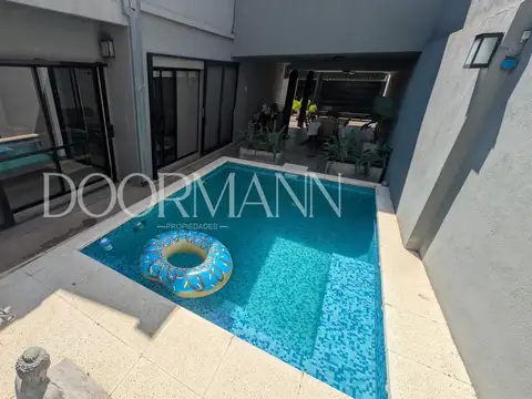 Casa en venta 3 dormitorios san isidro permuta