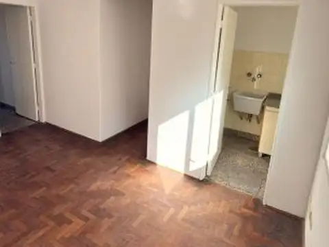 Departamento 4 ambientes con 1 baño