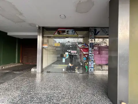 Av. Rivadavia 8342