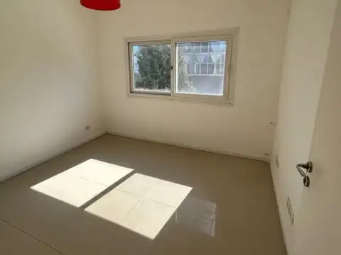 Departamento en Alquiler en Villa Morra I, $ 600.000