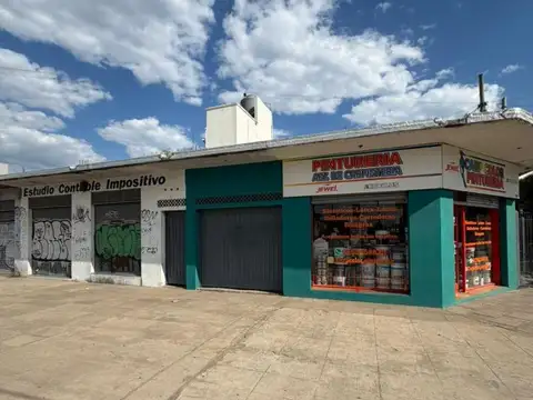 VENTA EN BLOCK – ESQUINA COMERCIAL – LIBERTAD