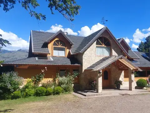 VENTA Casa de 500 m2 Lote de 5574m2 en el exclusivo Barrio San Lorenzo, San Martín de los Andes